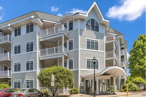 unit-1303-614 Pond St, Braintree, MA, 02184-6860 | Card Image