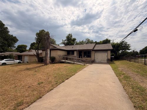 4405 Malden Ln, Dallas, TX, 75216-6832 | Card Image