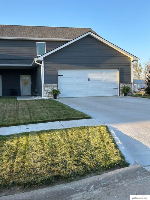 23210 Agee Cir, Waterloo, NE, 68069-3412 | Card Image