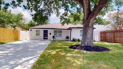6606 Granite St, Houston, TX, 77092-5712 | Card Image