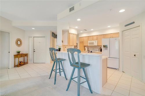 apt-210-9140 Southmont Cv, FORT MYERS, FL, 33908-9202 | Card Image