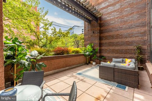 103-1001 L St Nw, WASHINGTON, DC, 20001-6300 | Card Image