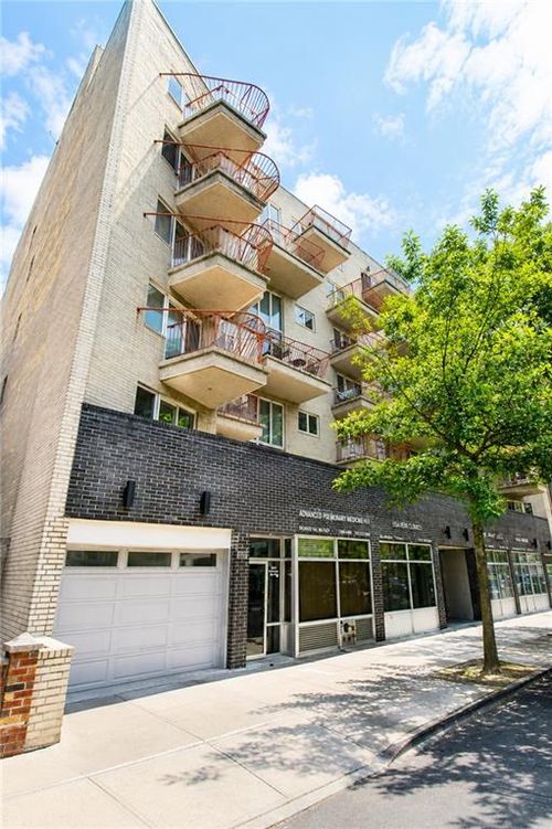 302-2511 Ocean Ave, Brooklyn, NY, 11229-3953 | Card Image