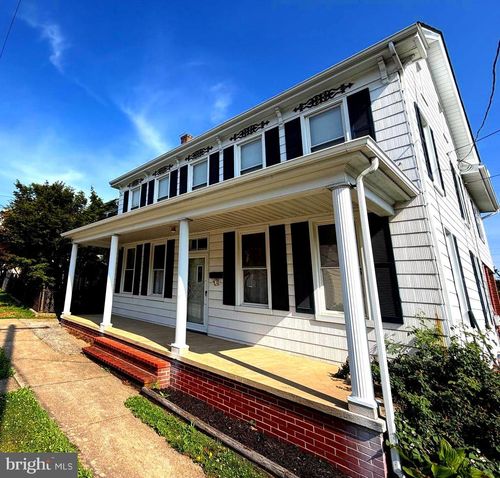 33 W Forrest Ave, SHREWSBURY, PA, 17361-1315 | Card Image