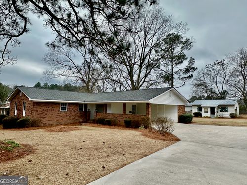 52 26th Ave, Eastman, GA, 31023-3699 | Card Image