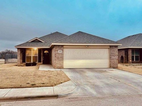 8701 13th St, Lubbock, TX, 79416-9711 | Card Image