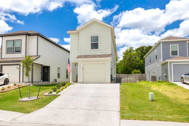 12 Trinity Cir, House other with 4 bedrooms, 3 bathrooms and 2 parking in Lockhart TX | Image 5