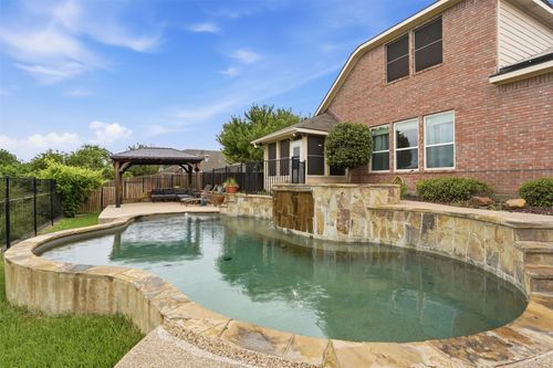5605 Southern Hills Dr, North Richland Hills, TX, 76180-0835 | Card Image