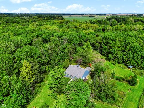 8480 E 100 S, Zionsville, IN, 46077-9502 | Card Image
