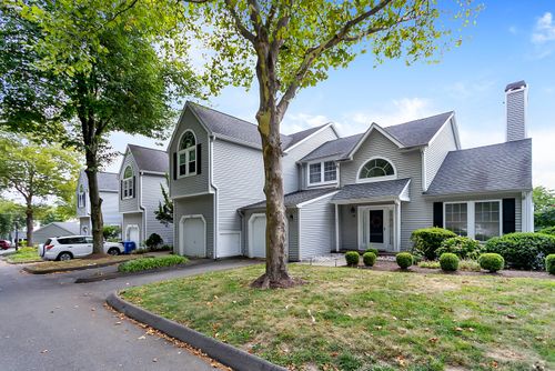 30-30 Rivendell Dr, Shelton, CT, 06484-4332 | Card Image