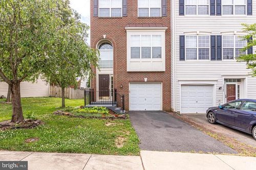 13070 Shenvale Cir, BRISTOW, VA, 20136-2645 | Card Image
