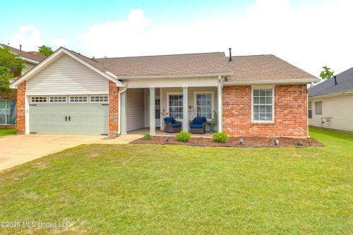 18062 Lake Vista Dr, Gulfport, MS, 39503-9088 | Card Image