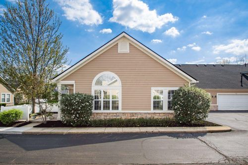 297 Cover Pl, Columbus, OH, 43235-6453 | Card Image