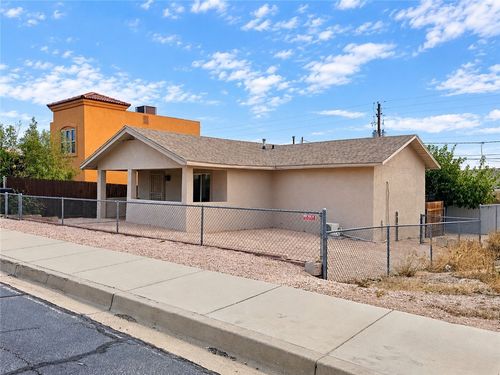 512 E Oak St, Kingman, AZ, 86401-5931 | Card Image