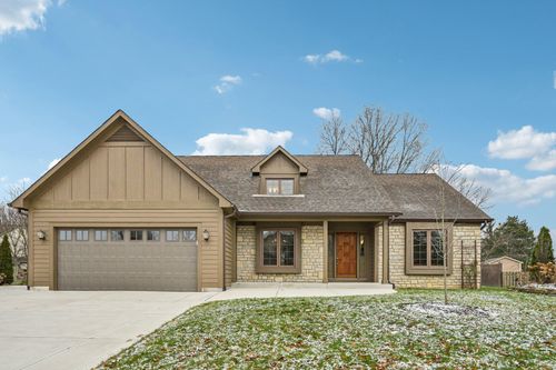 410 Six Pence Cir, Westerville, OH, 43081-5709 | Card Image