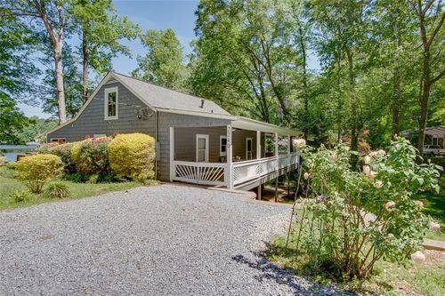 2240 E Lake Dr Ne, Conyers, GA, 30012-2506 | Card Image
