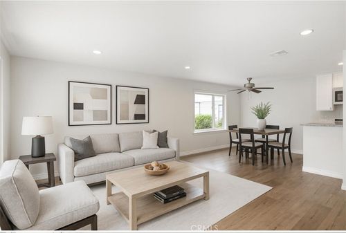 407 N Park Vista St, Anaheim, CA, 92806-3743 | Card Image