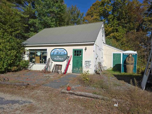 463 John Stark Highway, Newport, NH, 03773 | Card Image