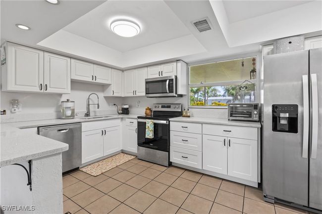 9948 Almetta Ave, House other with 2 bedrooms, 1 bathrooms and null parking in FORT MYERS FL | Image 9