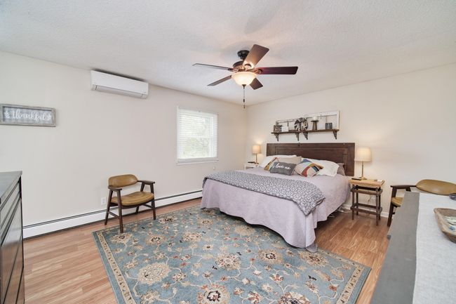 Primary Bedroom with Bath | Image 28