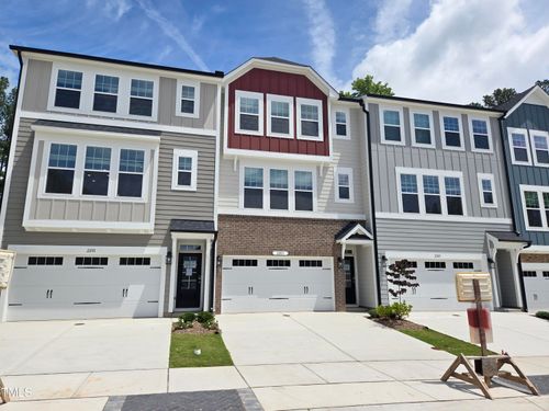 67-2203 Lambert Rd, Cary, NC, 27519-5641 | Card Image