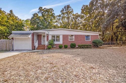 6589 Cedar St, Milton, FL, 32570-2805 | Card Image