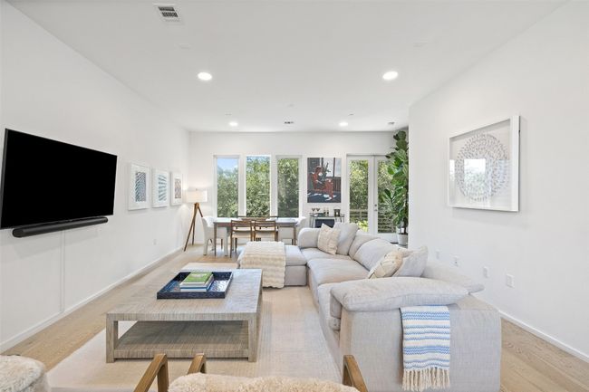 APT-24 - 3100 Menchaca Rd, Condo with 3 bedrooms, 4 bathrooms and null parking in Austin TX | Image 9