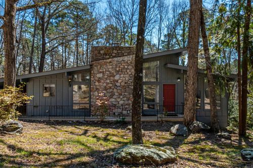 11 Ona Ln, Hot Springs Village, AR, 71909-2721 | Card Image