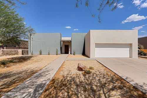 5708 Valley Laurel St, El Paso, TX, 79932-4306 | Card Image