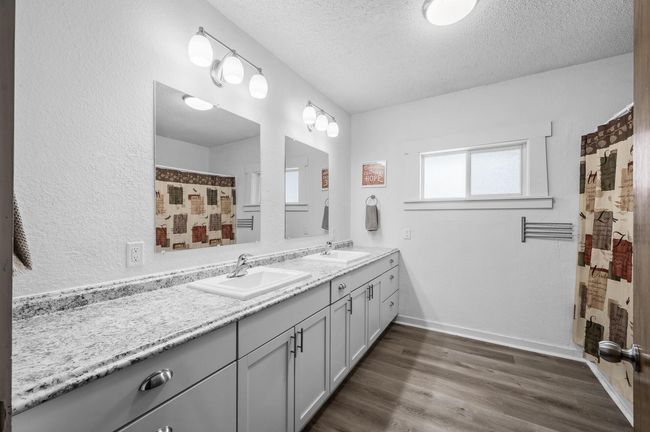 1722 Reaney Ave | Image 18