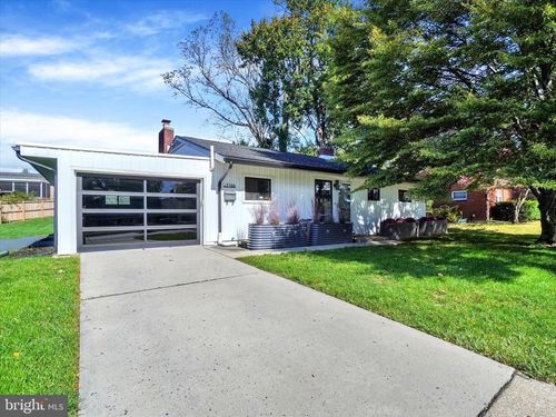 2166 Yale Ave, CAMP HILL, PA, 17011-5451 | Card Image