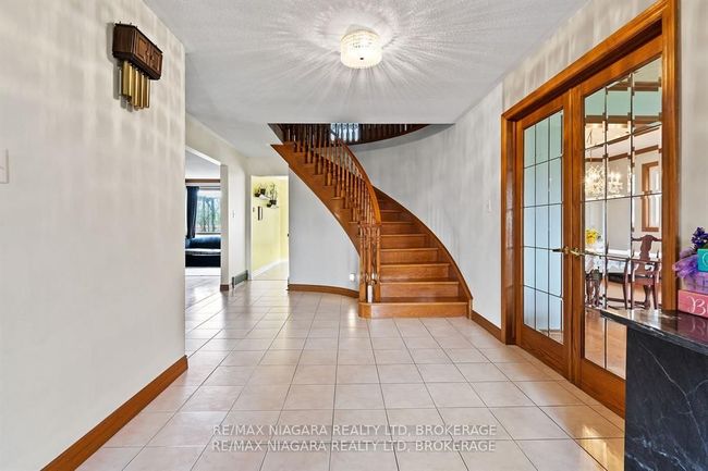 231 W Side Rd, House other with 3 bedrooms, 3 bathrooms and 4 parking in Port Colborne ON | Image 6