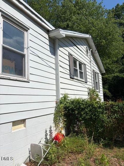 507 Strother Rd, Raleigh, NC, 27606-1140 | Card Image
