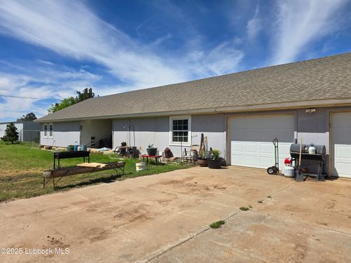 390 County Road P, Edmonson, TX, 79032 | Card Image