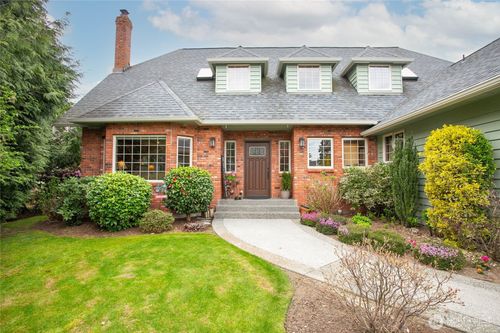 1806 Fairview Ct, Lynden, WA, 98264-1719 | Card Image