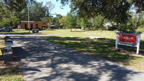 3174 Westwood Dr, Marianna, FL, 32446-8300 | Card Image