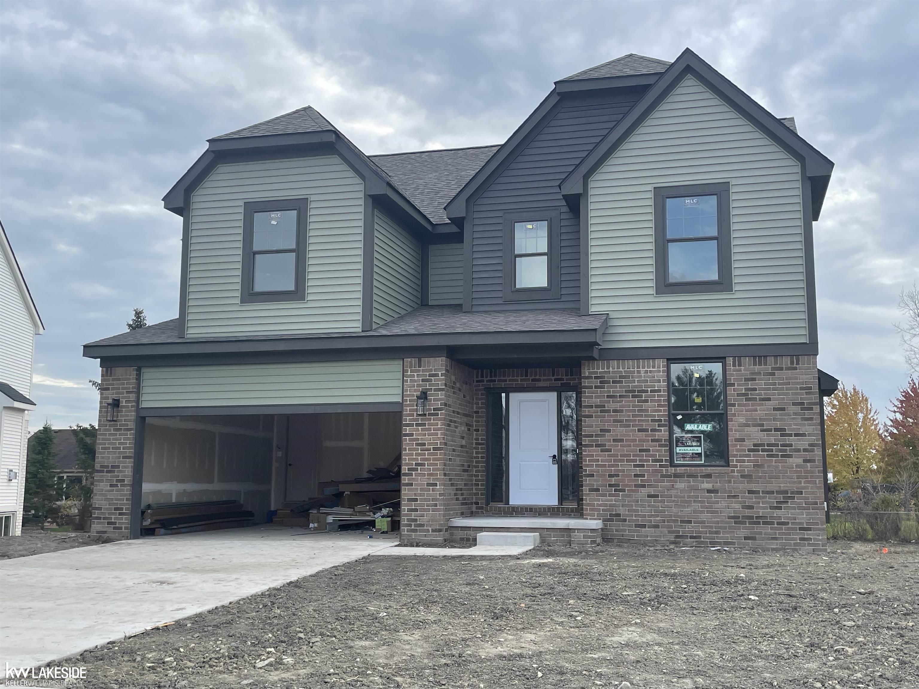 Nadia Ln, New Baltimore, MI 48047