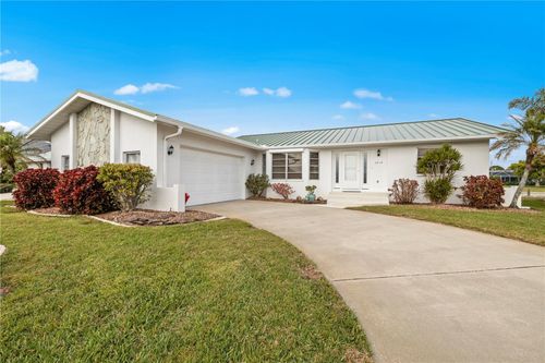 2218 Cassino Ct, PUNTA GORDA, FL, 33950-6383 | Card Image