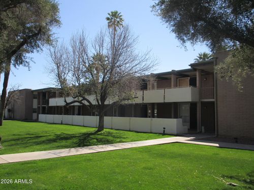 226-3737 E Turney Ave, Phoenix, AZ, 85018-4052 | Card Image
