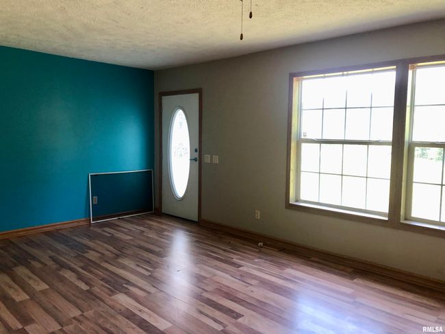400 W Boundary Rd, House other with 3 bedrooms, 2 bathrooms and null parking in Creal Springs IL | Image 13