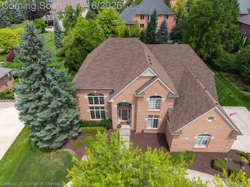44026 Deep Hollow Cir, Northville, MI, 48168-8412 | Card Image
