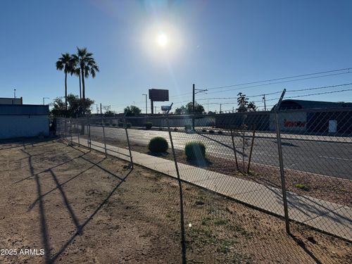 22-1842 E Washington St, Phoenix, AZ, 85034-1231 | Card Image