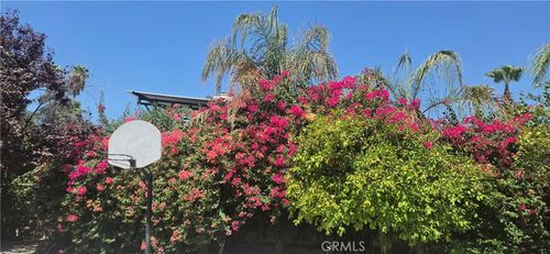 6300 Devon, Bakersfield, CA, 93309 | Card Image