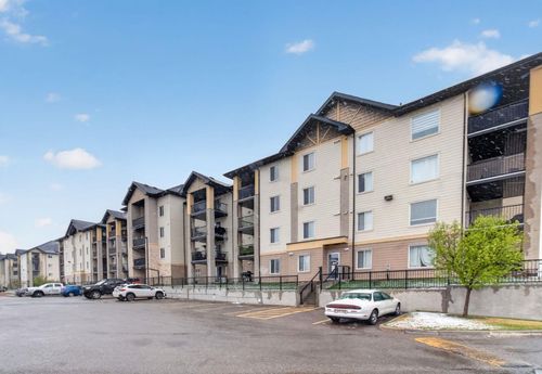 7103-304 Mackenzie Way Sw, Airdrie, AB, T4B3H7 | Card Image