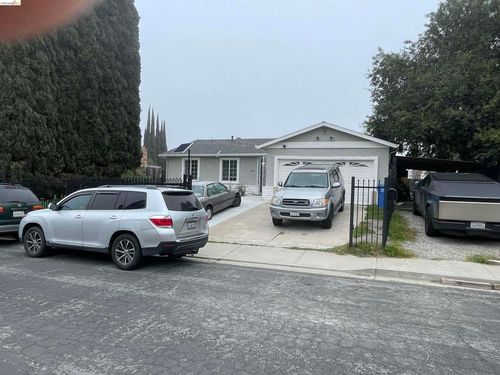 1349 1349 Alpine Avenue, Pittsburg, CA, 94565-6303 | Card Image
