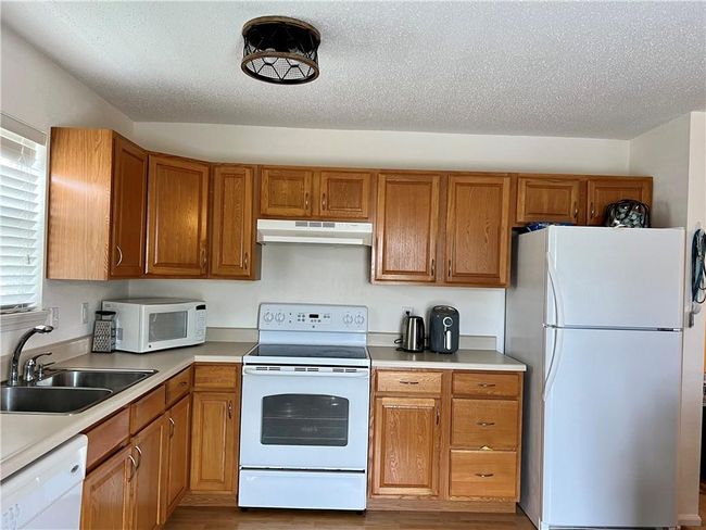 8110 Maple Stream Blvd, House other with 3 bedrooms, 2 bathrooms and null parking in Indianapolis IN | Image 10