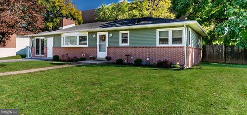 24 Boeing Rd, NEW CUMBERLAND, PA, 17070-2401 | Card Image