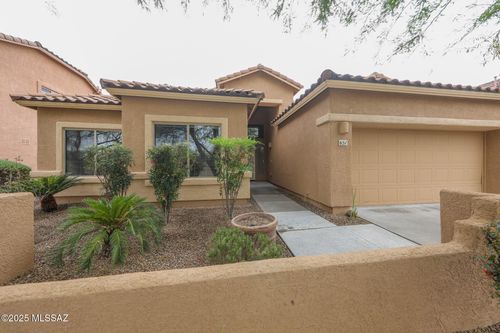 651 W Sonatina Ln, Oro Valley, AZ, 85737-3770 | Card Image