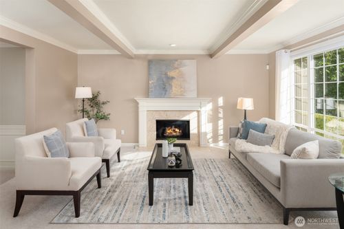 2303 Lyons Ave Ne, Renton, WA, 98059-4166 | Card Image