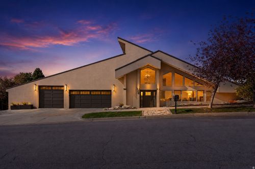 88 S Moss Hill Dr, Bountiful, UT, 84010-1335 | Card Image